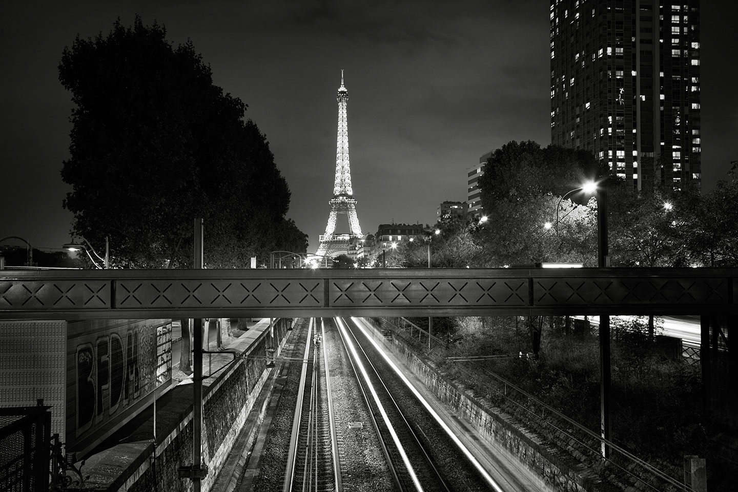 The Paris You Dream Of by joSon